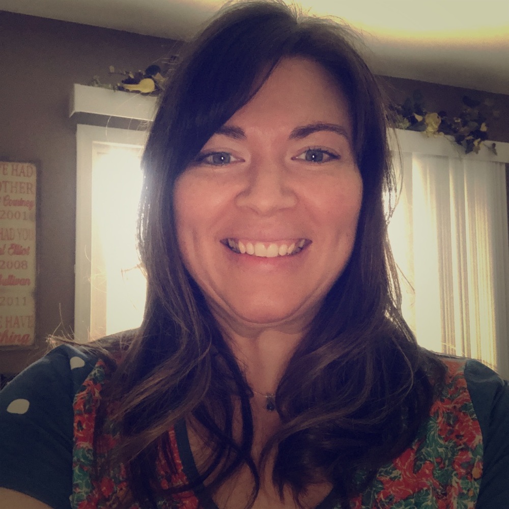 Meet your Posher, Courtney